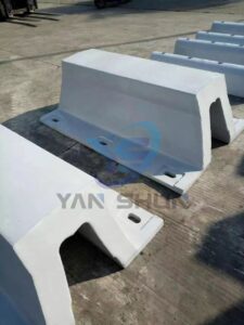 White Color Arch Rubber Fenders Yan Shun Marine